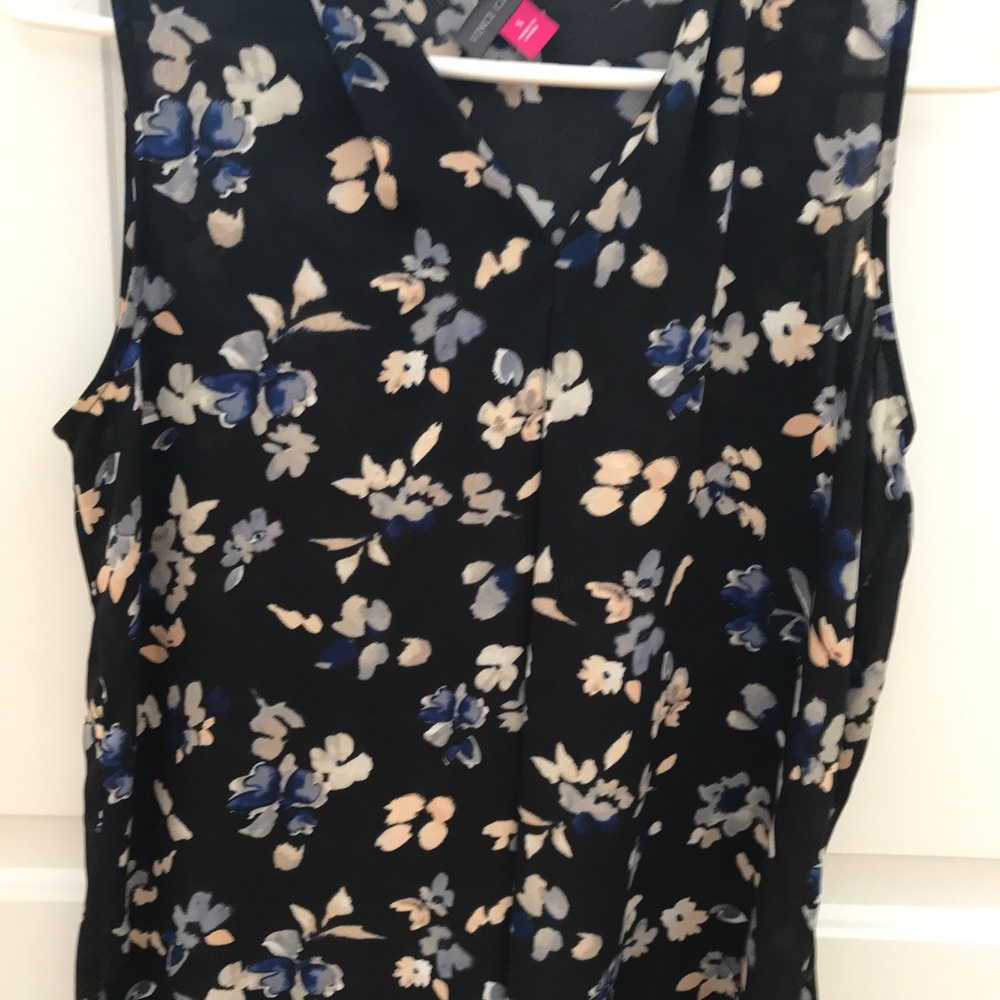 Vince Camuto navy and floral print